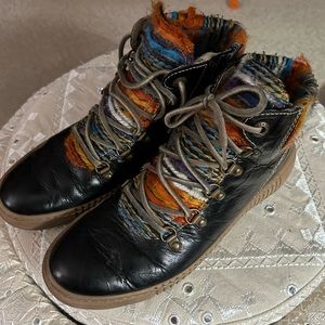 Josef Seibel boots size 39 (8-8-1/2) multi colored